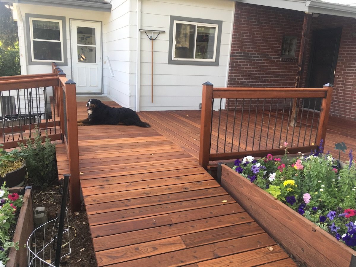 refinished deck with boodge redwood in niwot co