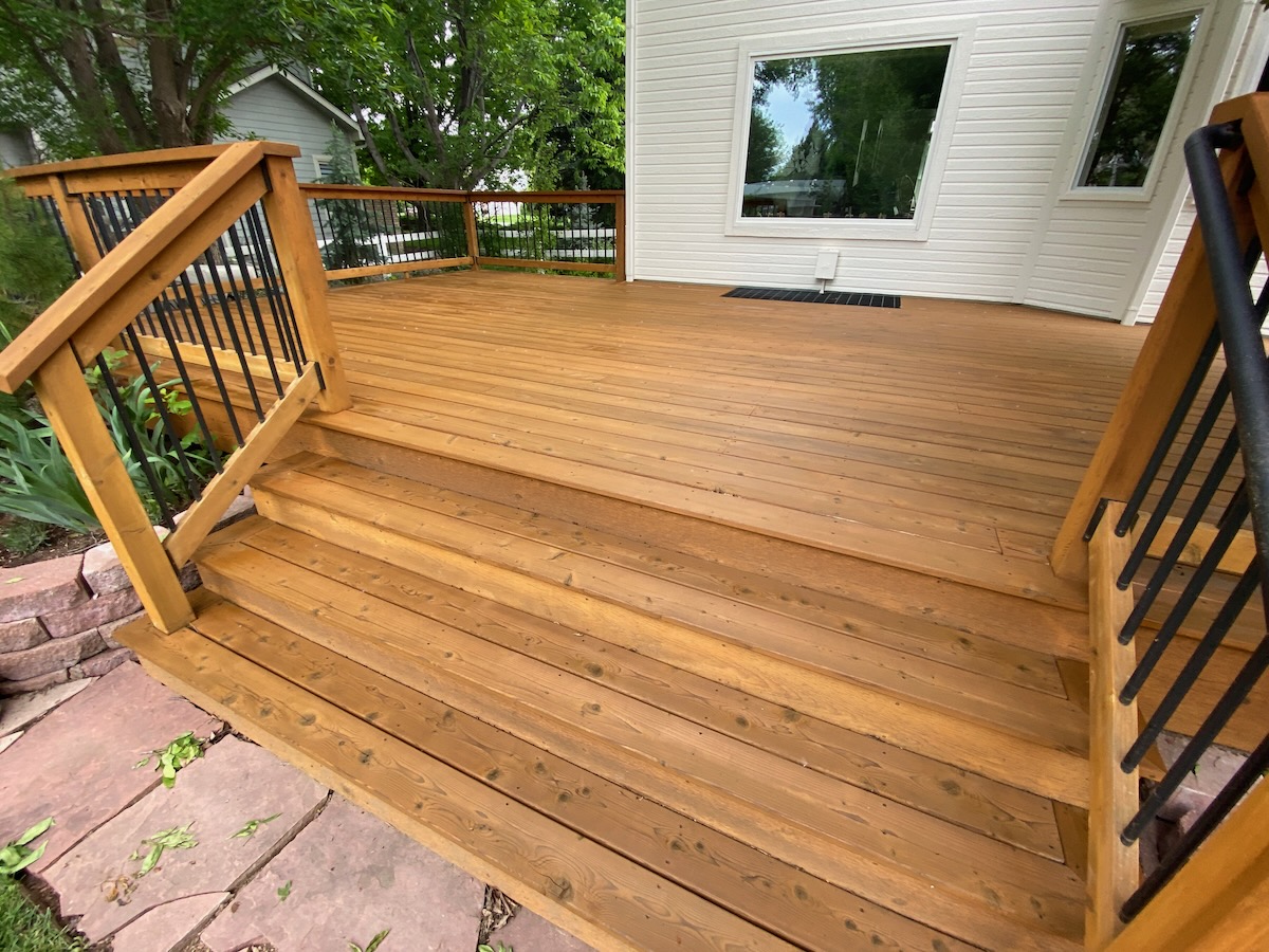 Professional Deck Staining