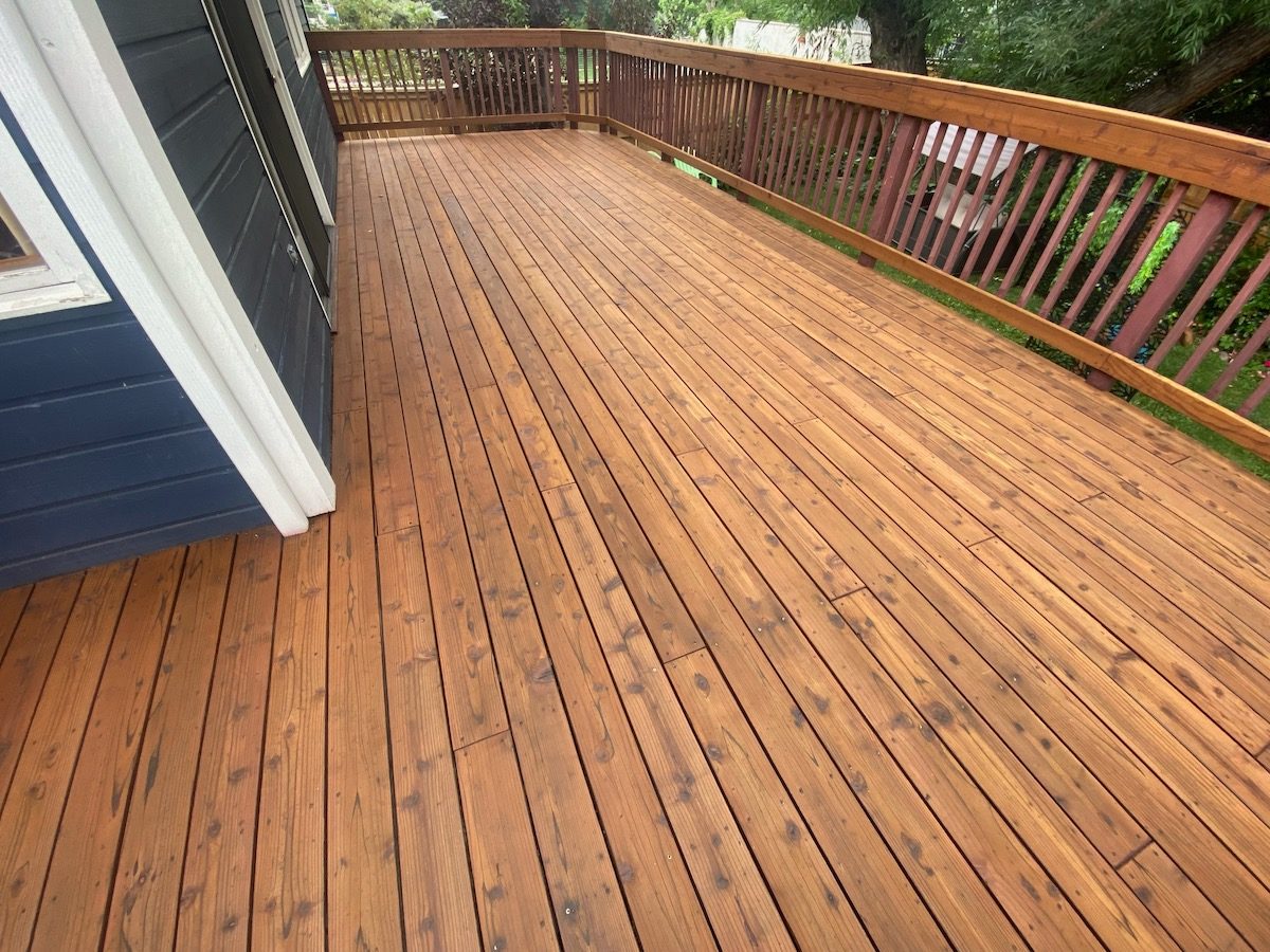 sanded and refinished deck with boodge deck stains in Boulder